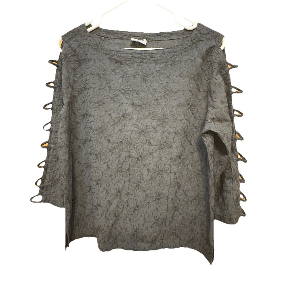 CMC By Color Me Cotton Women's M Black Floral Textured Knit Top USA Cut Out Slvs